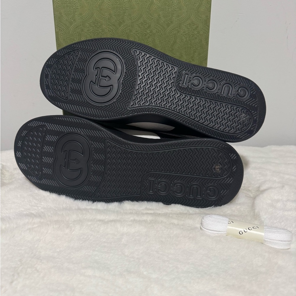 Gucci Men’s Black & White Platform Leather Sneakers - Picture 7 of 8